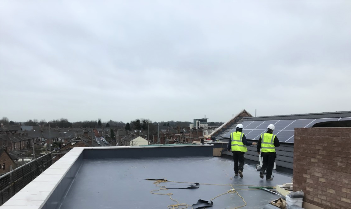 Flat Roofer - Fixer